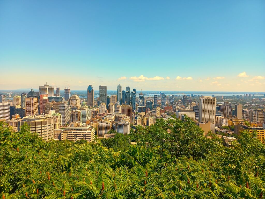 Vista sullo skyline della città di Montreal dal Mont Royal